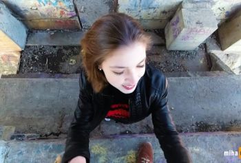 Публичный минет секс на улице под мостом - POV by MihaNika69