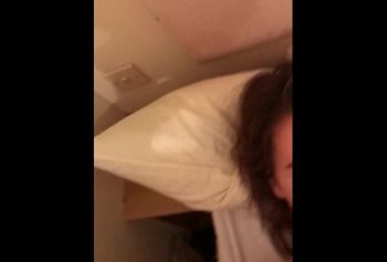 Он кончил порно фільм безкоштовно мне на лицо, трахнул меня и кончил снова. А вам слабо?