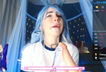 Показала свой ебалово скилл слюнявого минета на двух членах ❤ MollyRedWolf